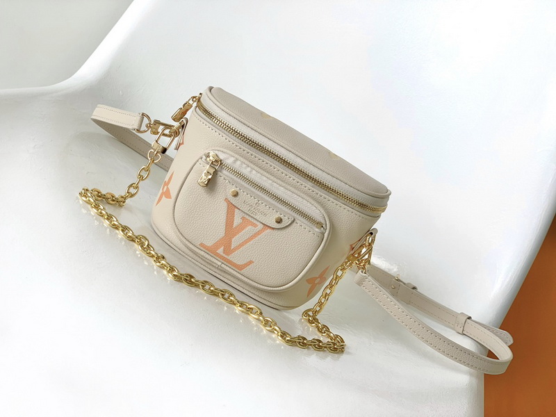 LV Handbags AAA(Women)-690