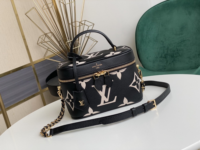 LV Handbags AAA(Women)-841