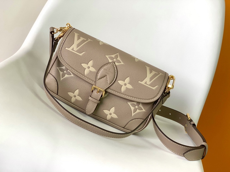 LV Handbags AAA(Women)-968