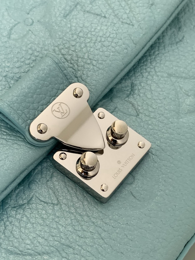 LV Bag-NFC(AAA)-226