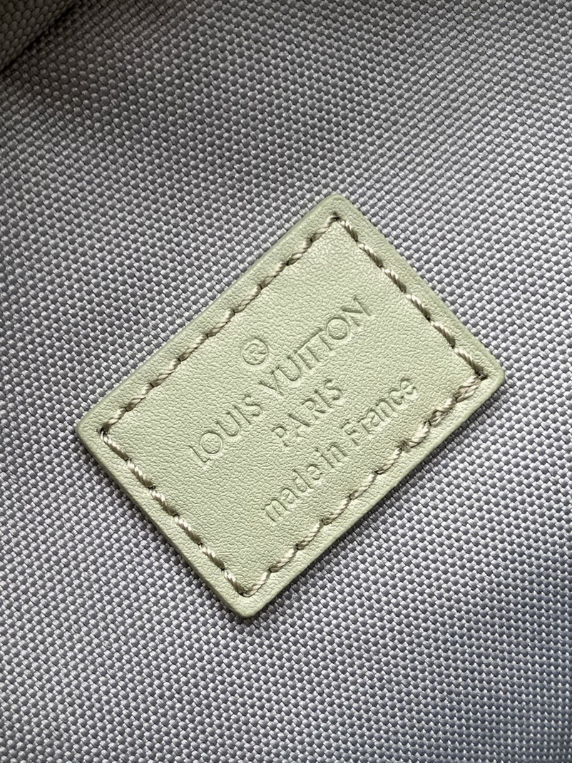 LV Bag-NFC(AAA)-302