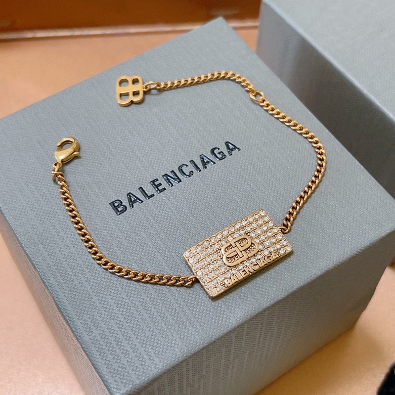 Balenciaga Bracelet-001