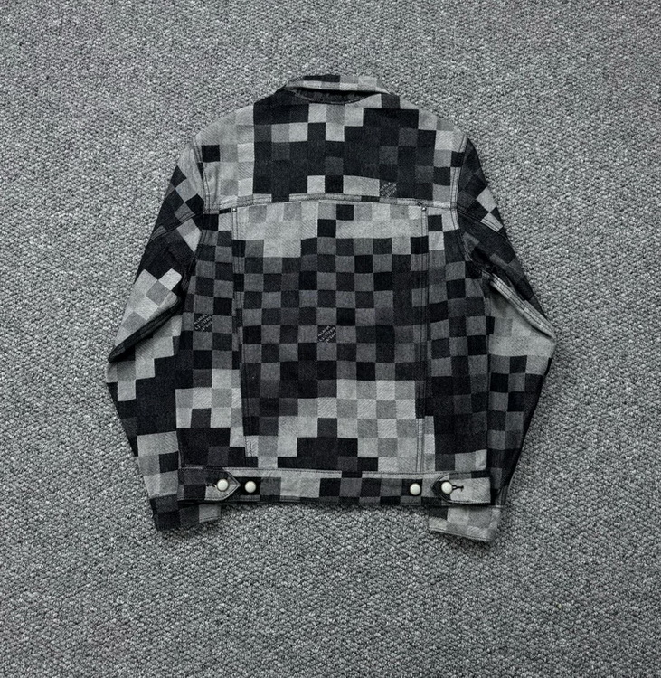 LV Jacket-022