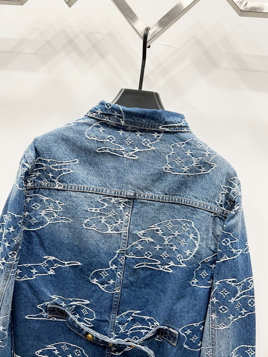 LV Jacket-023
