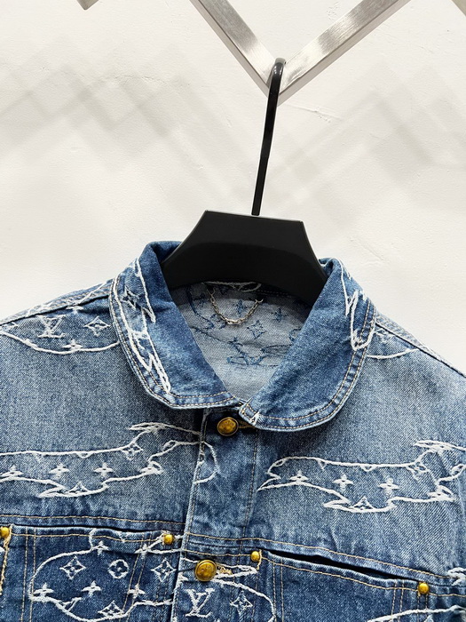 LV Jacket-023