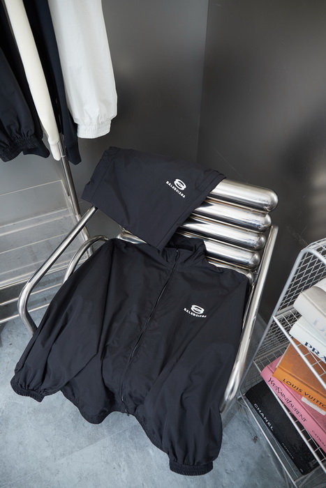 Balenciaga Jacket-008