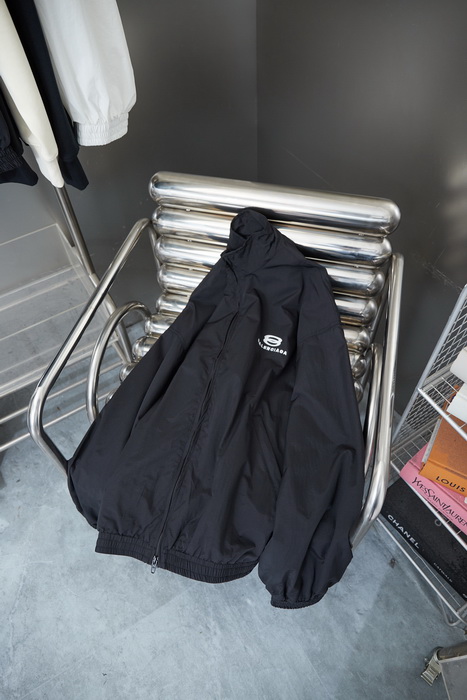 Balenciaga Jacket-008