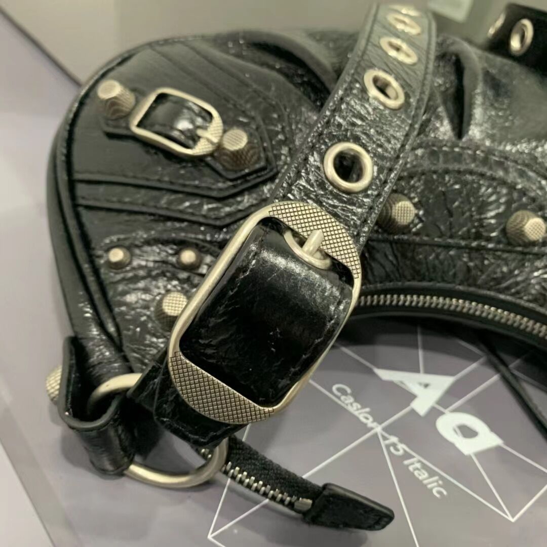 Balenciaga Handbags AAAA(Women)-015
