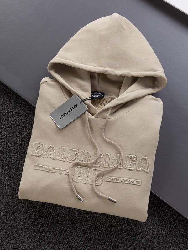Balenciaga Hoody-104