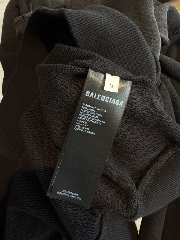 Balenciaga Hoody-129