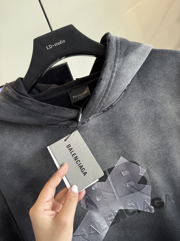 Balenciaga Hoody-130