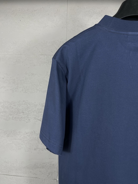 Balenciaga T-shirts(Women)-012