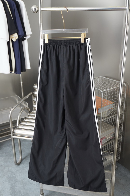 Balenciaga Pants-091