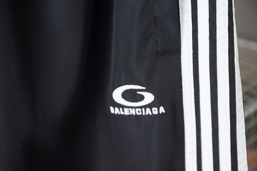 Balenciaga Pants-091