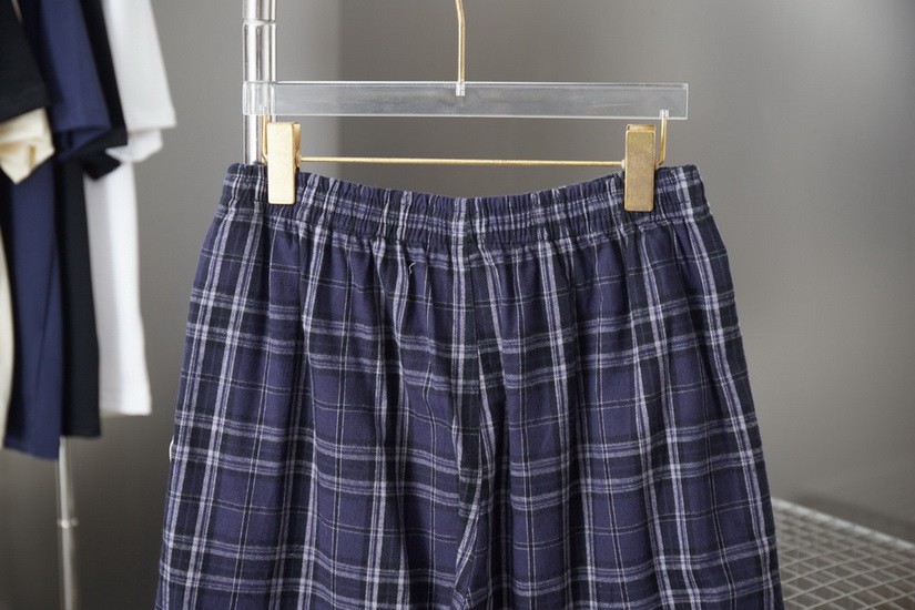 Balenciaga Pants-096