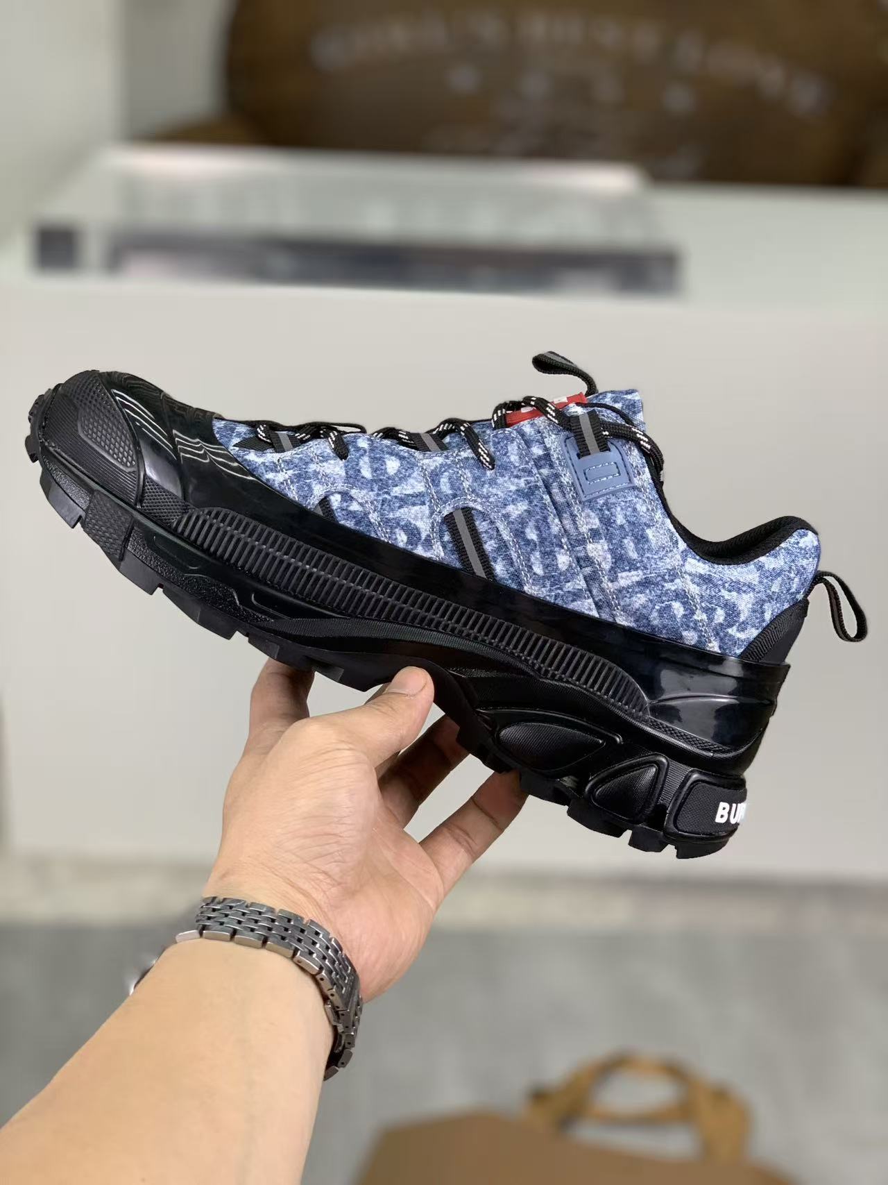 Burberry Shoes(AAA)-019