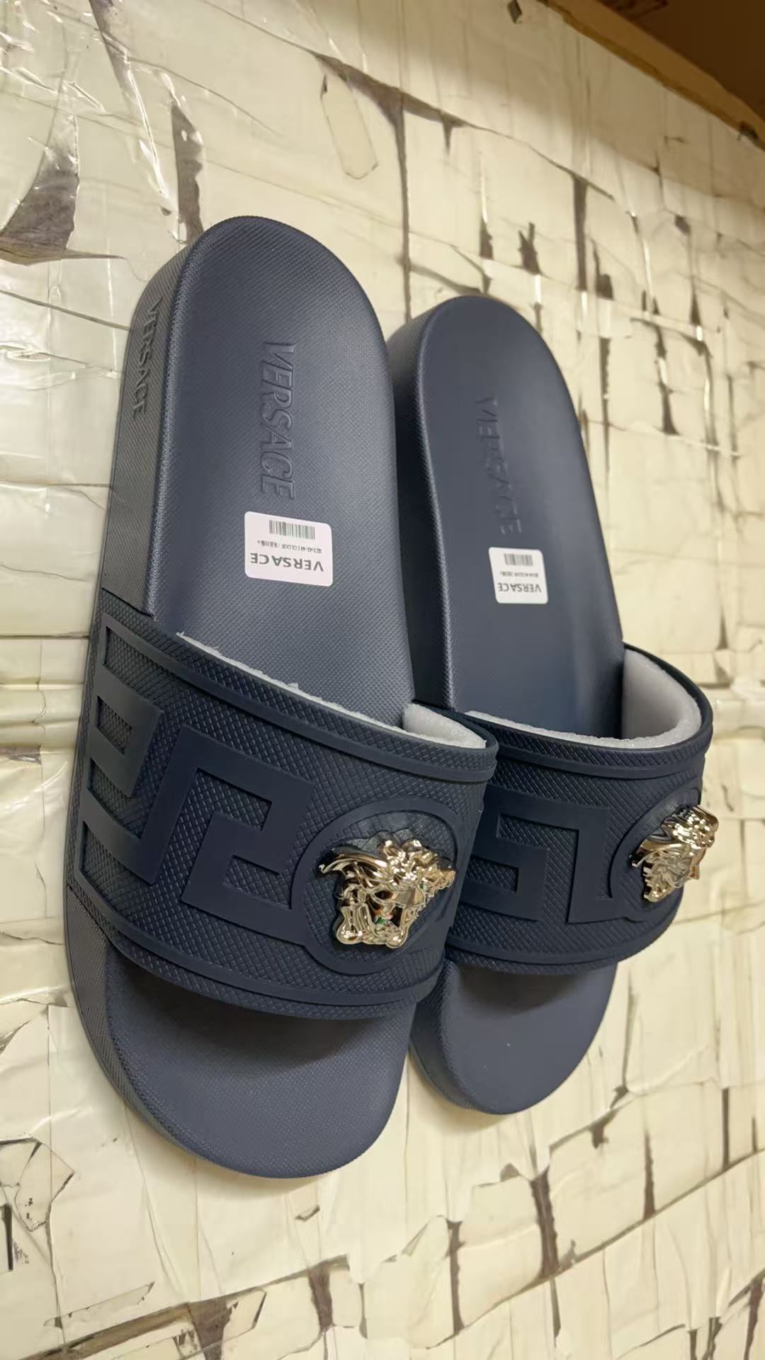 Versace Slippers(AAA)-085