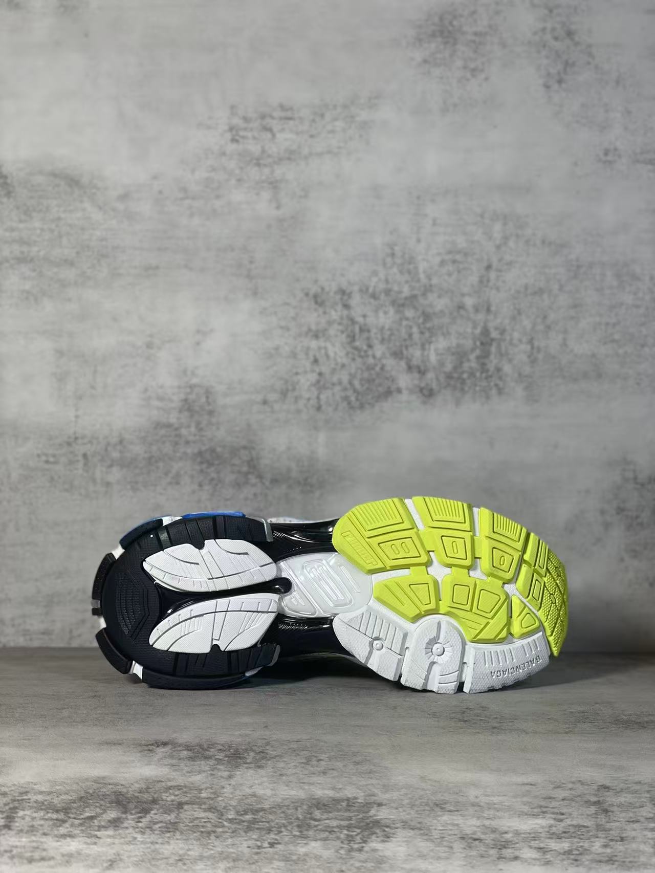 Balenciaga Shoes(AAA)-370