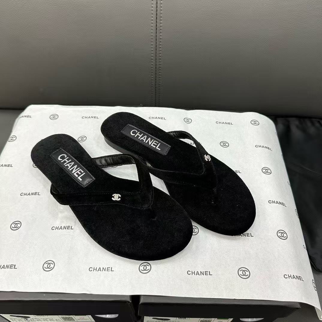 Chanel Slippers Women(AAA)-067