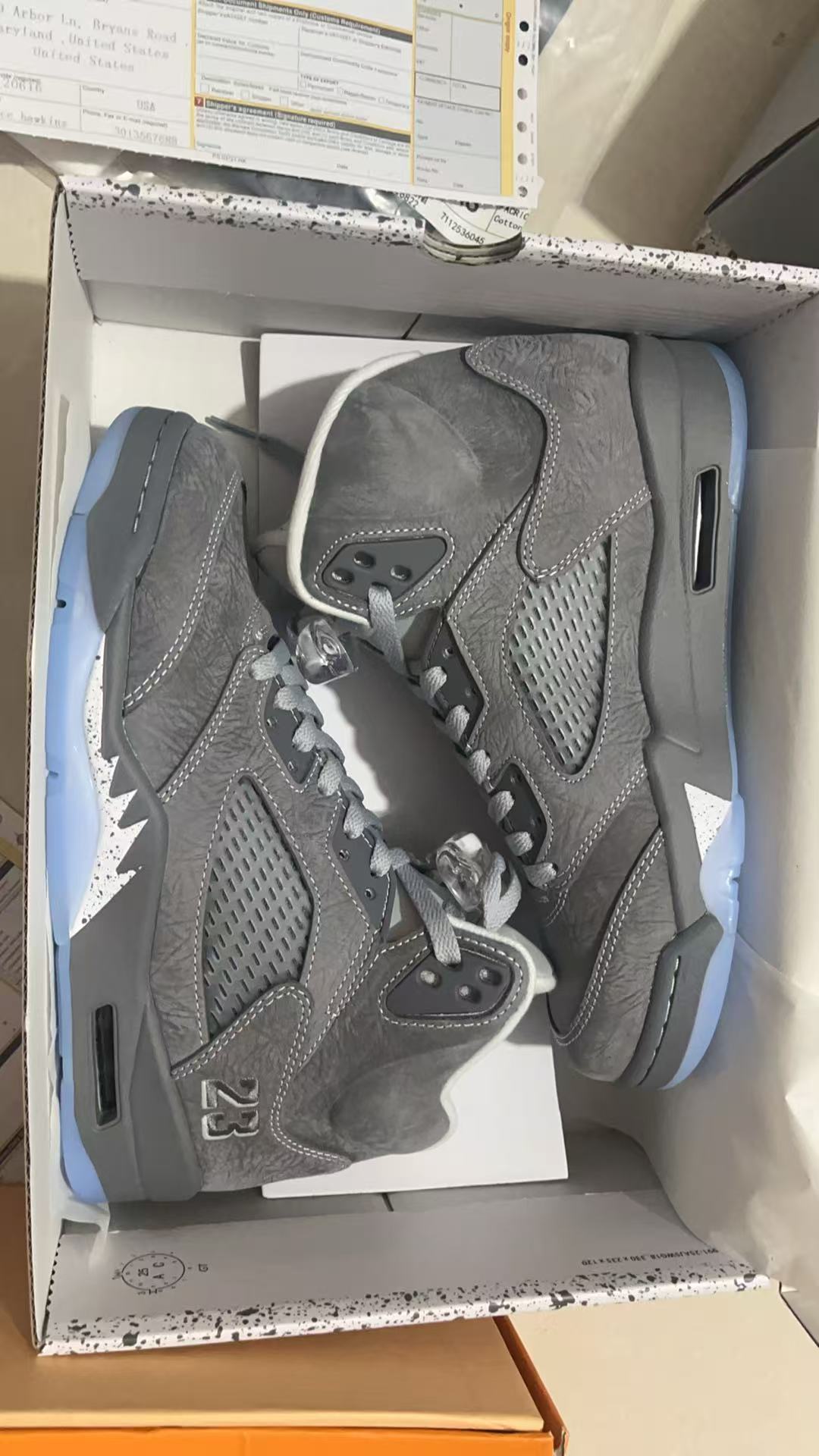 Air Jordan 5 Retro-098