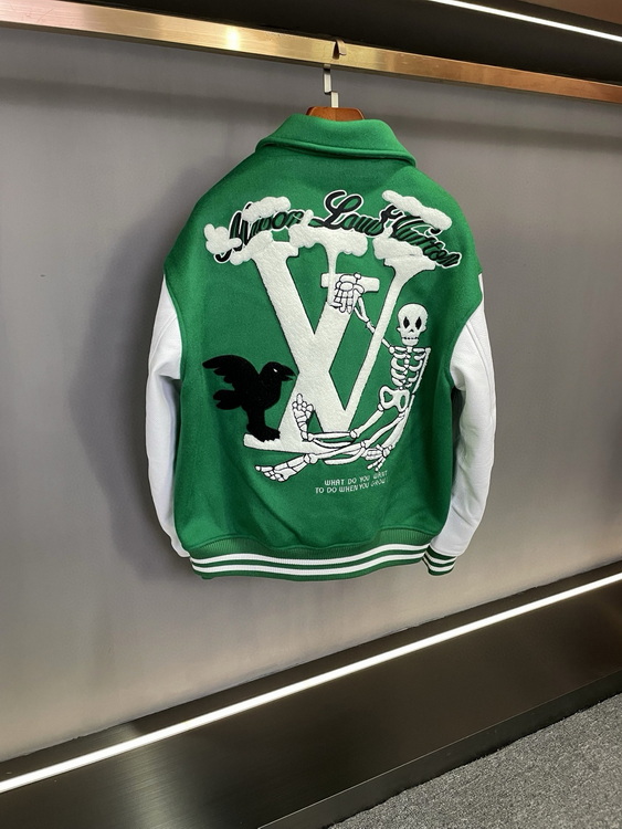 LV Jacket-085