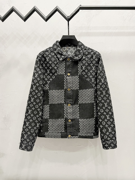 LV Jacket-138